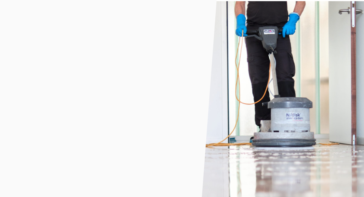 linoleum vloer laten reinigen